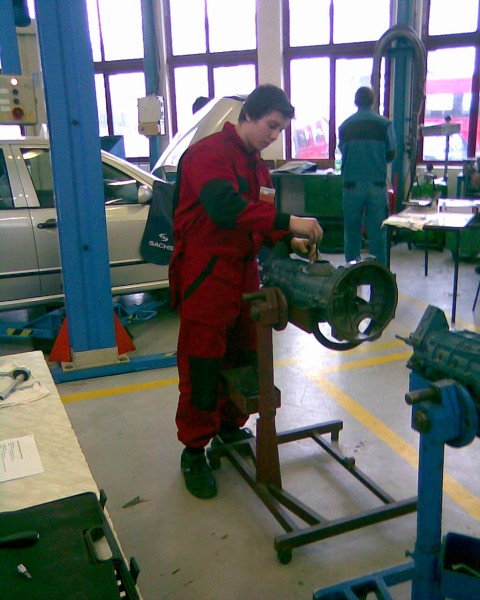 Soutěž Automechanik Junior